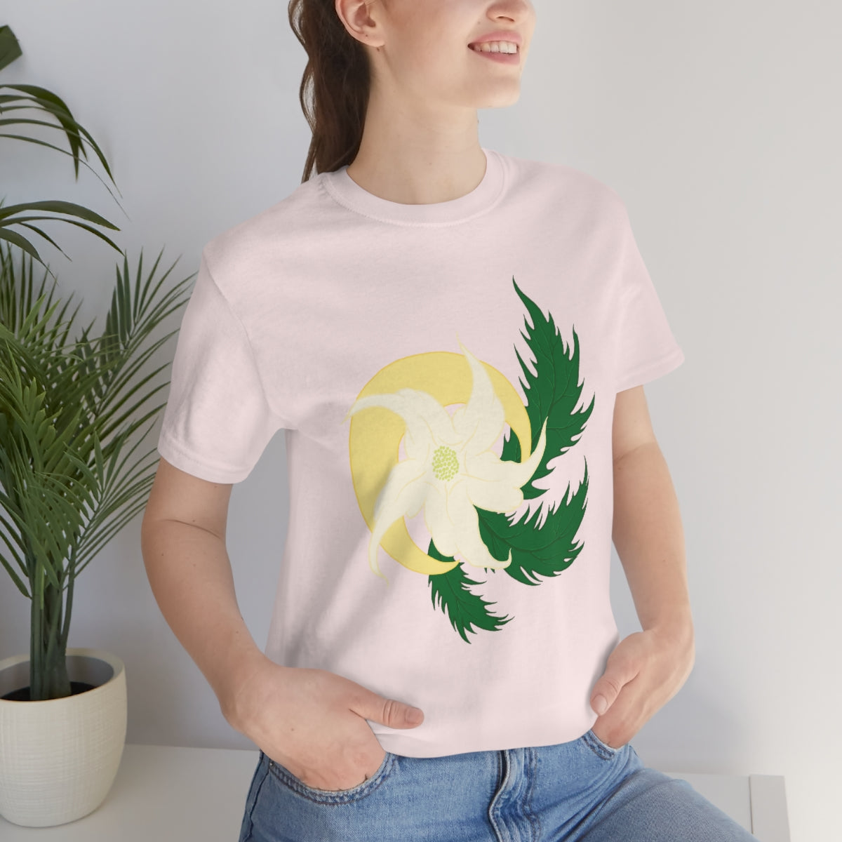 Datura Short Sleeve Tee